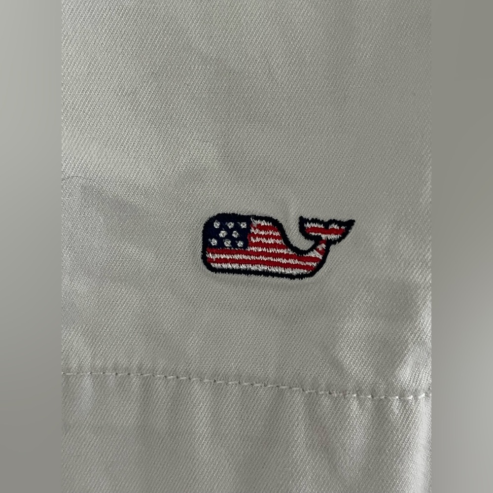 Vineyard Vines Breaker Shorts American Flag Whale Embroidered Patriotic Size 10 - Picture 3 of 8
